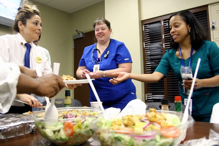 Olive Garden Feeds Firefighters/Emergency Personnel